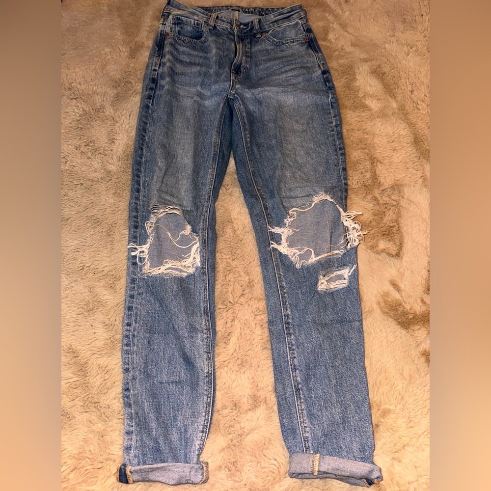 American Eagle Distressed Blue Denim Jeans